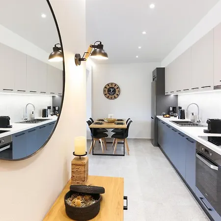 Dione Seaside Apartment