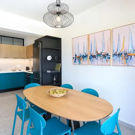 Dione Seaside * Χερσόνησος