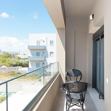 아파트 Dione Seaside