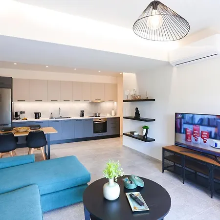 Dione Seaside Apartment Hersonissos (Crete)