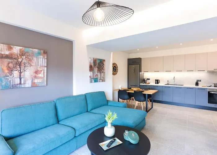 شقة Dione Seaside خيرسونِسوس