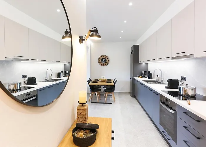 Dione Seaside Apartament