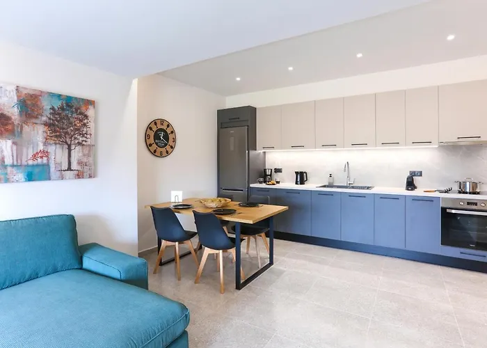 Dione Seaside Apartament